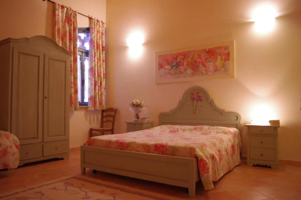 Agriturismo La Casa Del Mandorlo Monzambano Alloggio per agriturismo